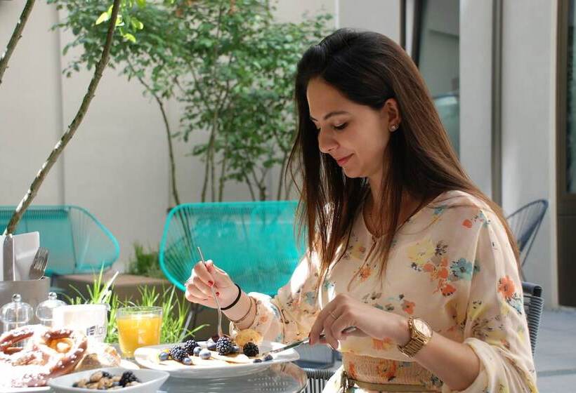 בית מלון כפרי Aloft München