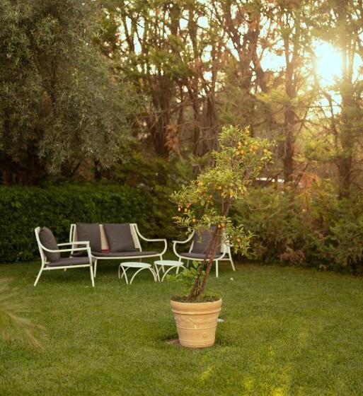 בית מלון כפרי Anthemion Suites And Villas