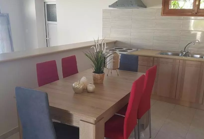 호텔 Chrissomallis