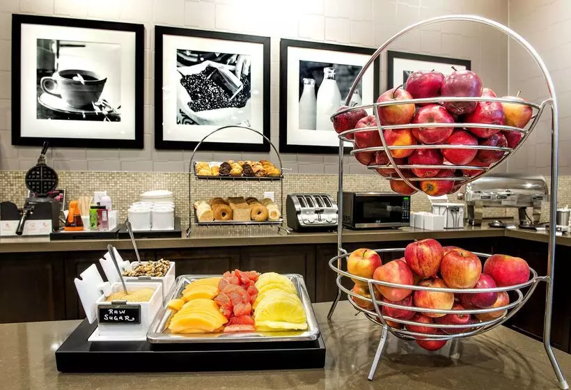 호텔 Hampton Inn & Suites By Hilton Bolton