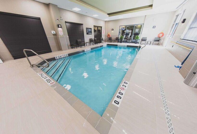 בית מלון כפרי Hampton Inn & Suites By Hilton Bolton