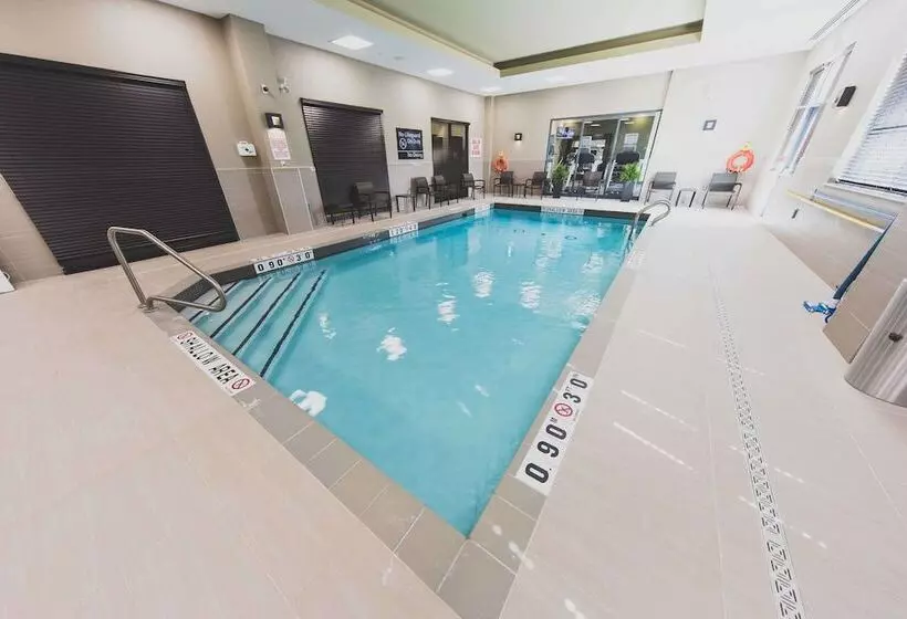 호텔 Hampton Inn & Suites By Hilton Bolton