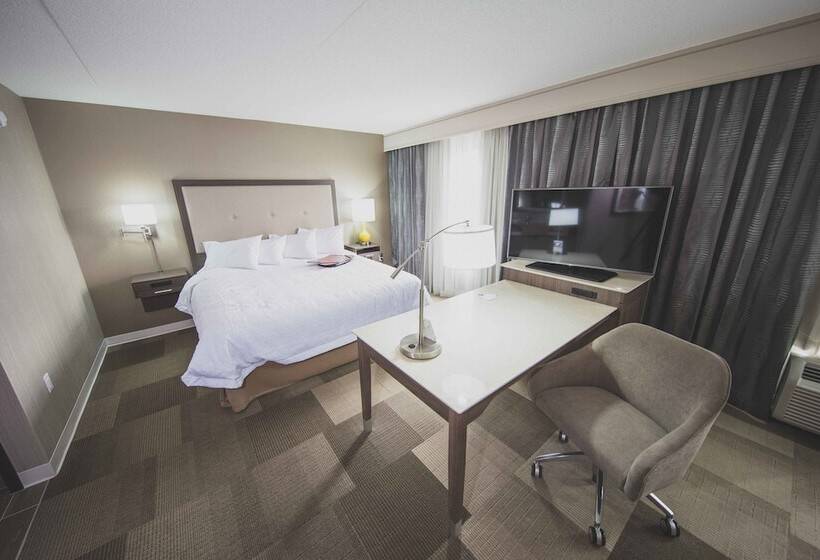 בית מלון כפרי Hampton Inn & Suites By Hilton Bolton