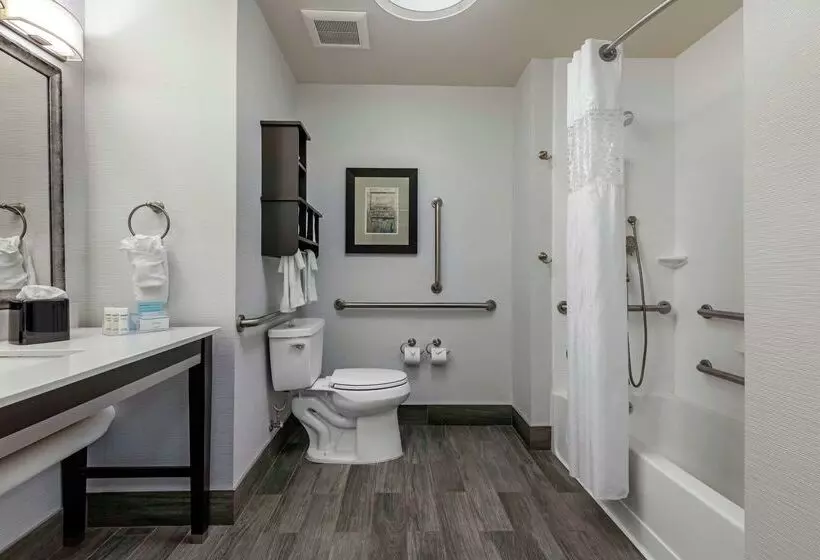 ホテル Hampton Inn & Suites Columbus