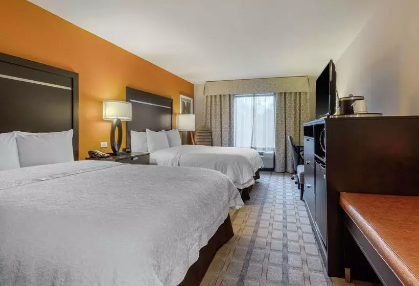 ホテル Hampton Inn & Suites Columbus