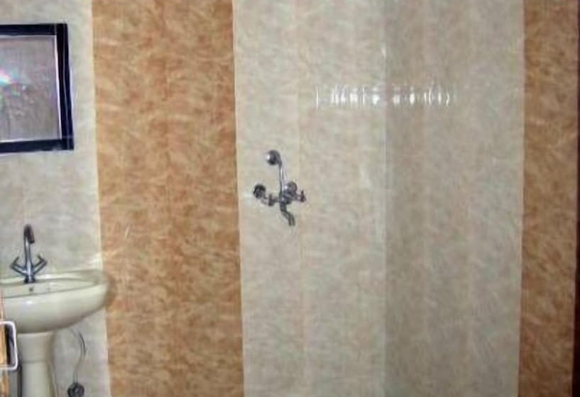 酒店 Hill Top Swiss Cottage