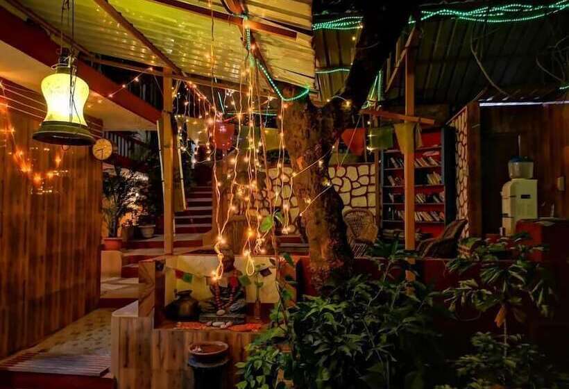 酒店 Hill Top Swiss Cottage