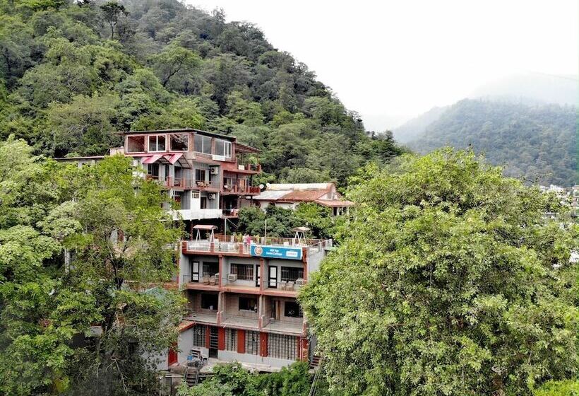 酒店 Hill Top Swiss Cottage