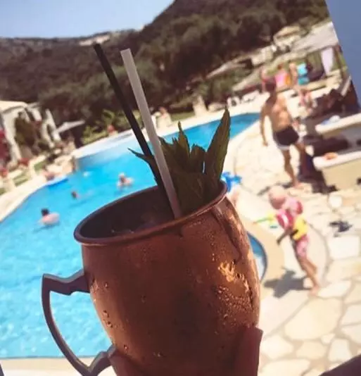 Hotel Mikros Paradisos