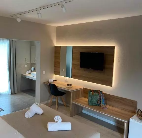 Hotel Mikros Paradisos