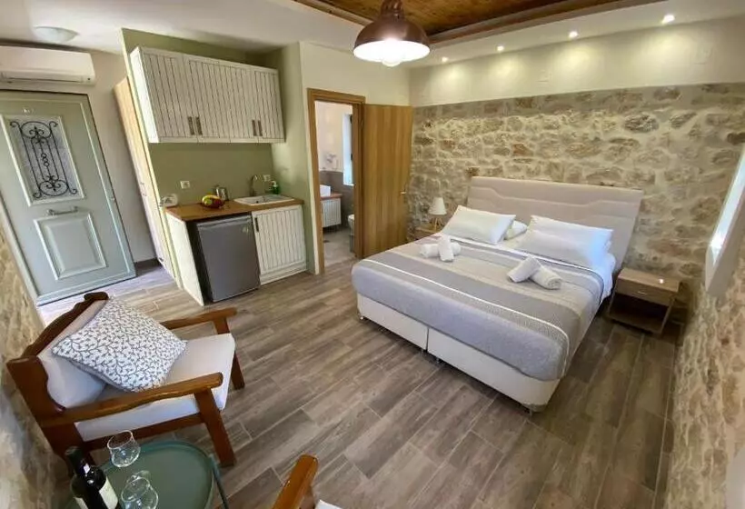 Hotel Mikros Paradisos