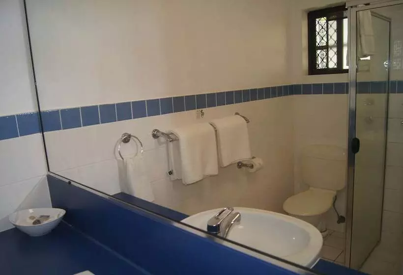 Отель Old Maitland Inn