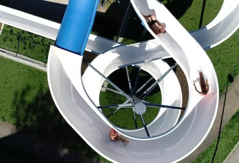 هتل Résidence Nemea Le Domaine De La Baie