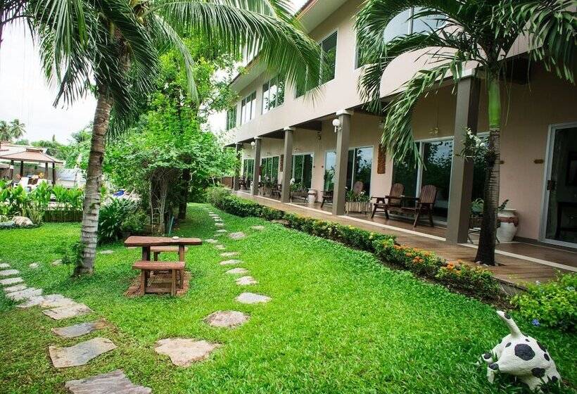 호텔 Sabai@kan Resort