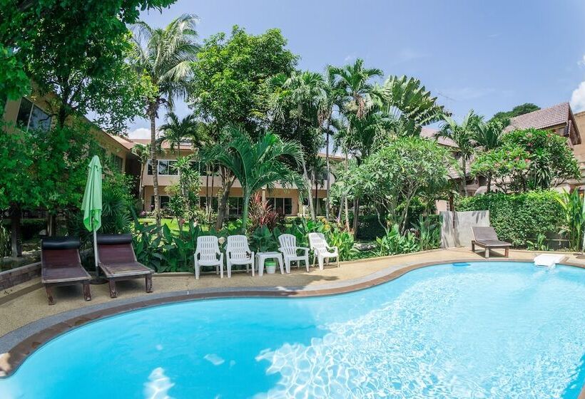 호텔 Sabai@kan Resort