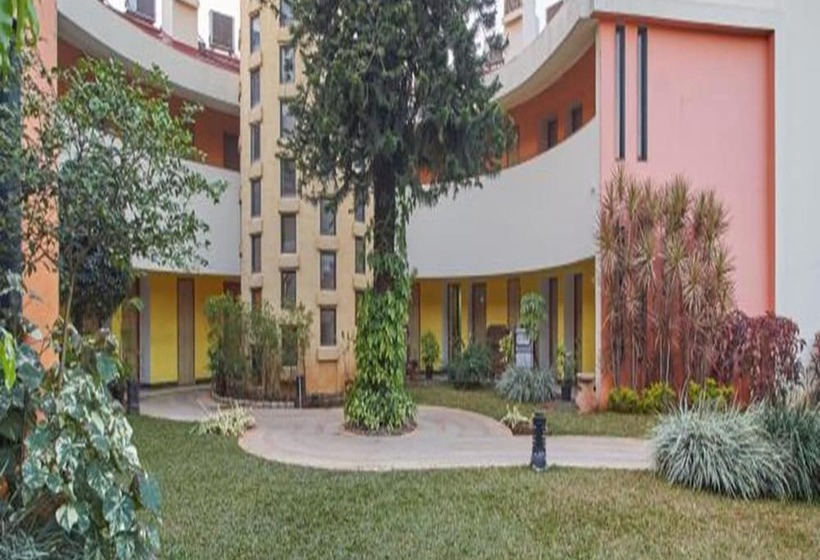 Hotell Sarovar Portico Lonavala
