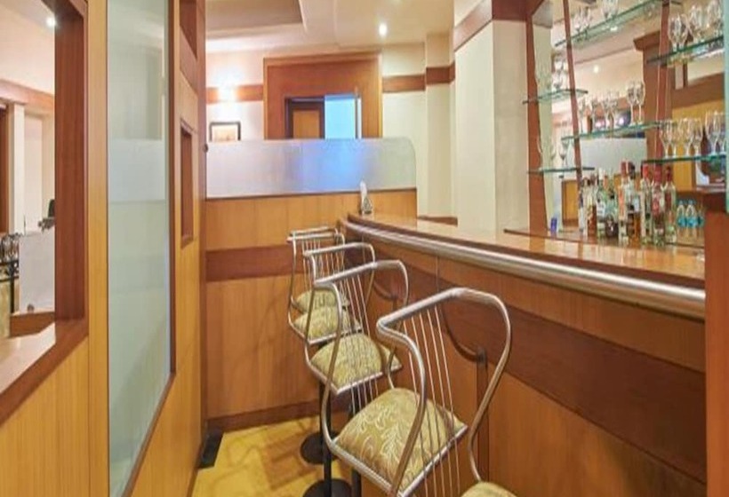 Hotell Sarovar Portico Lonavala