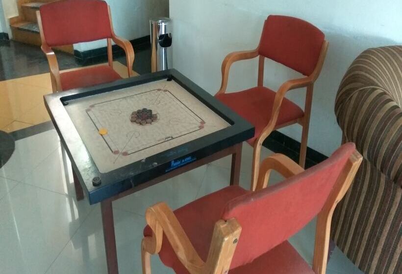 Hotell Sarovar Portico Lonavala