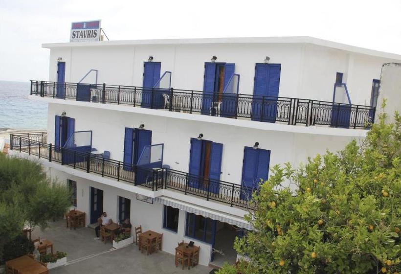 בית מלון כפרי Stavris
