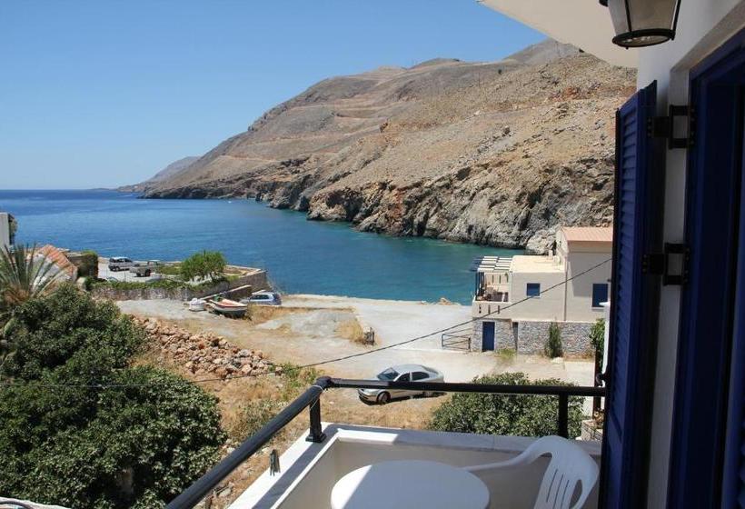 בית מלון כפרי Stavris