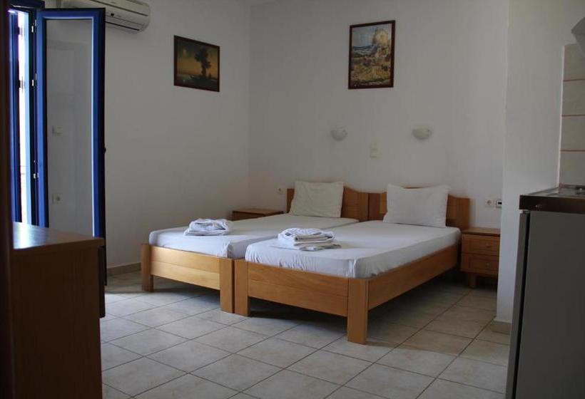 בית מלון כפרי Stavris