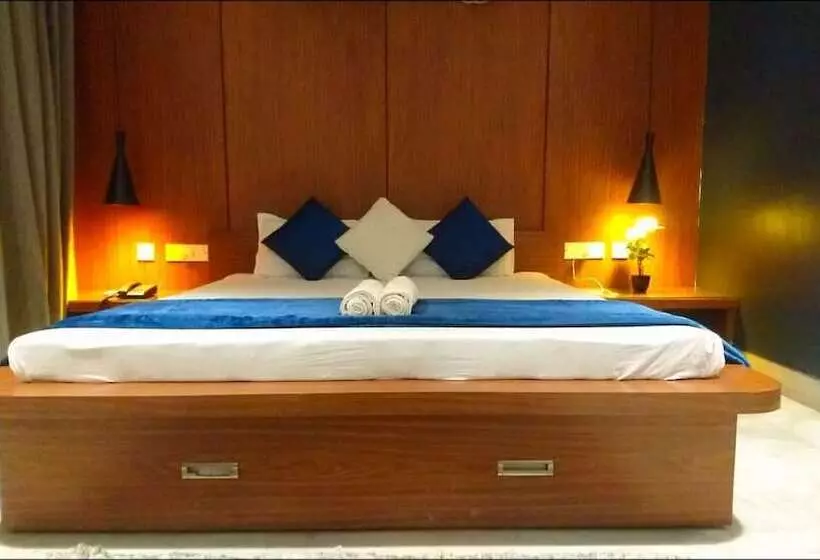 Hotel Tatvam Residency