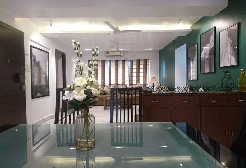 Hotel Tatvam Residency