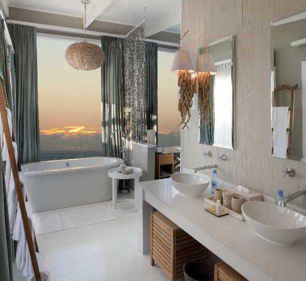 בית מלון כפרי White Pearl Resort Ponta Mamoli