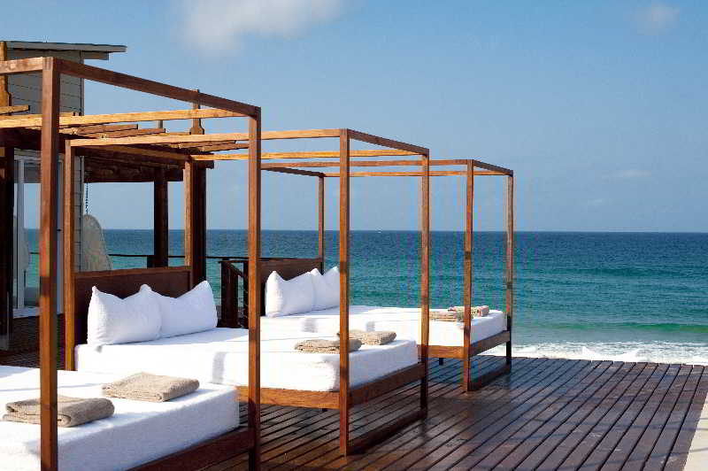 בית מלון כפרי White Pearl Resort Ponta Mamoli