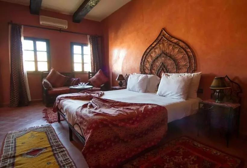 פנסיון Rose Noire