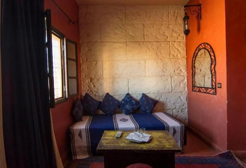 פנסיון Rose Noire