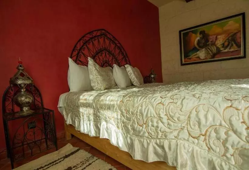 פנסיון Rose Noire