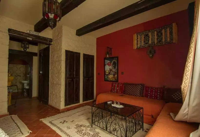 פנסיון Rose Noire