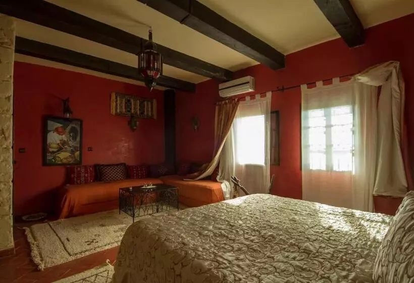 פנסיון Rose Noire