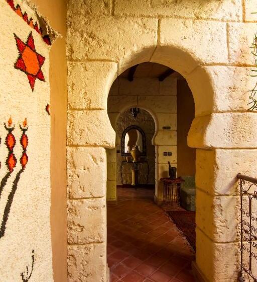 פנסיון Rose Noire