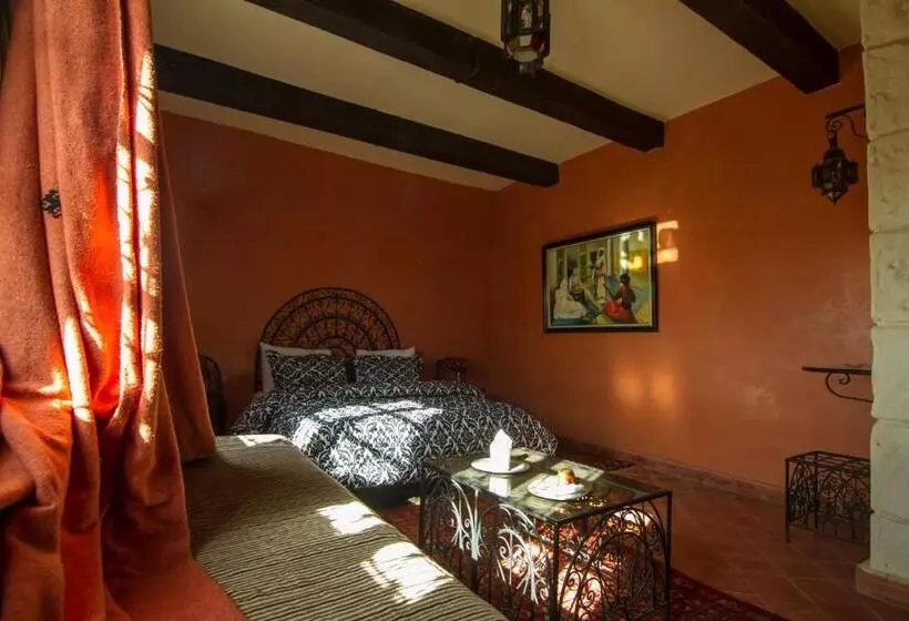 פנסיון Rose Noire