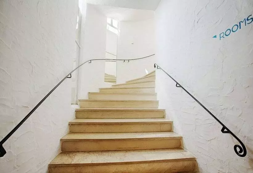 Резиденция Al Faro