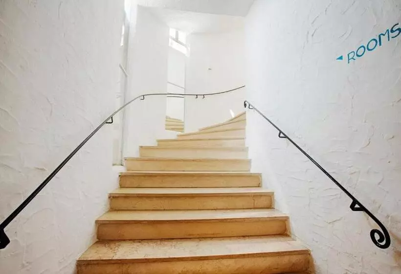 Резиденция Al Faro