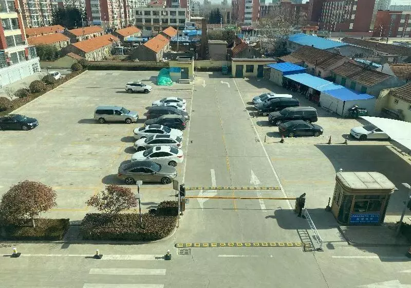 Hotelli Hanting Express Qingdao Development Zone Dongjiakou Port Branch