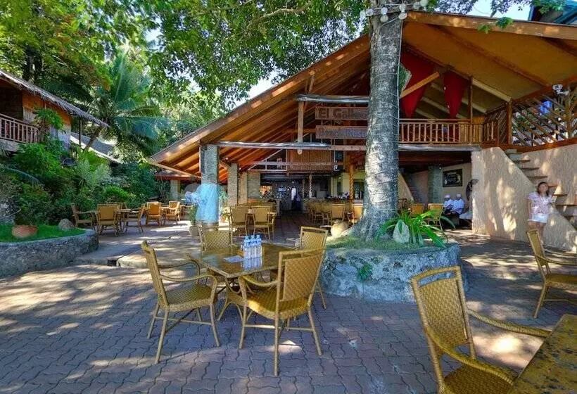 El Galleon Beach Resort