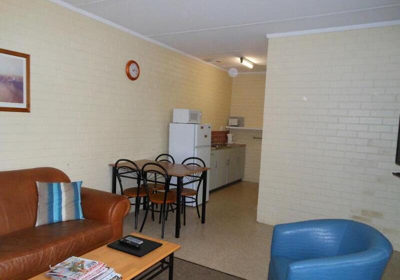 Grampians View Cottages And Units