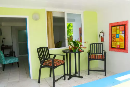 هتل Castle Comfort Lodge