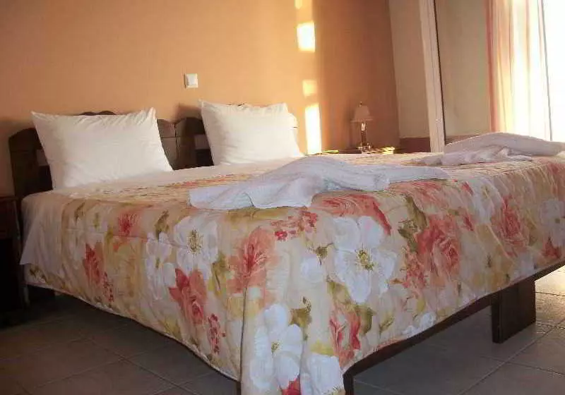 ホテル Dioni Studios & Apartments
