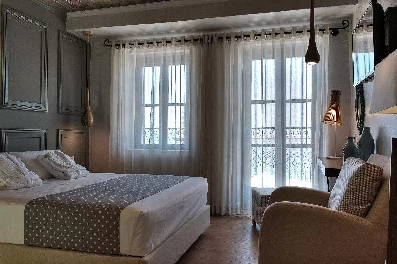 酒店 Elia Zampeliou