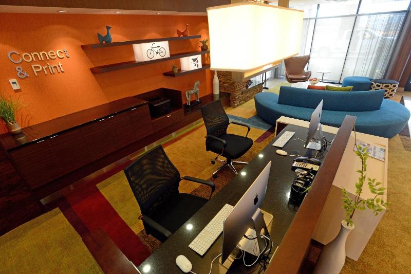 בית מלון כפרי Fairfield Inn & Suites By Marriott Bowling Green