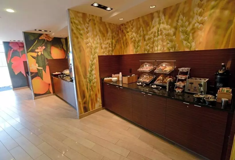 فندق Fairfield Inn & Suites By Marriott Bowling Green