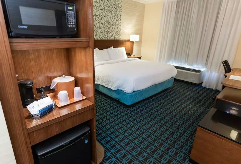 فندق Fairfield Inn & Suites By Marriott Bowling Green