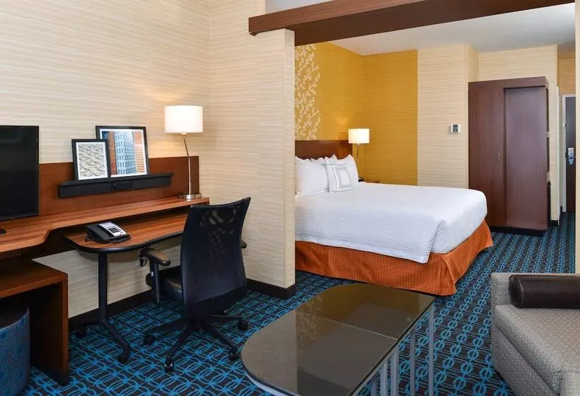 ホテル Fairfield Inn & Suites By Marriott Gallup
