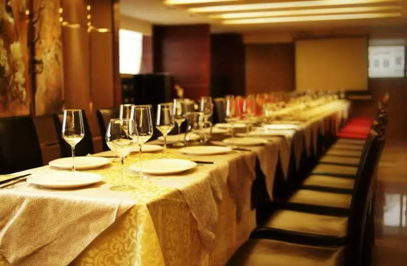 هتل Poltton International Apartment