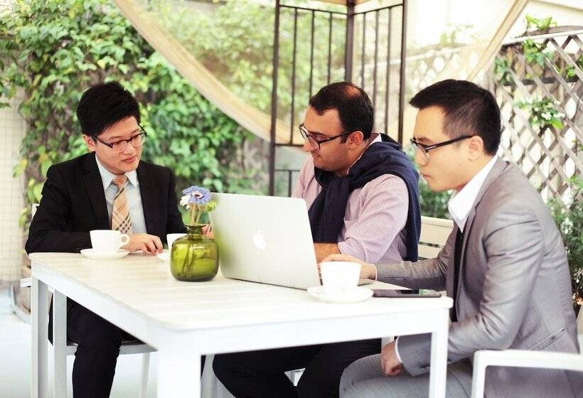 酒店 Poltton International Apartment